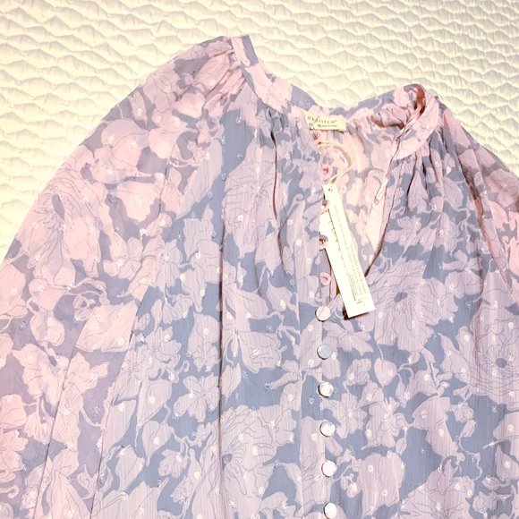 NWT LOVESTITCH FLORAL TEXTURED BLOUSE - Picture 2 of 3
